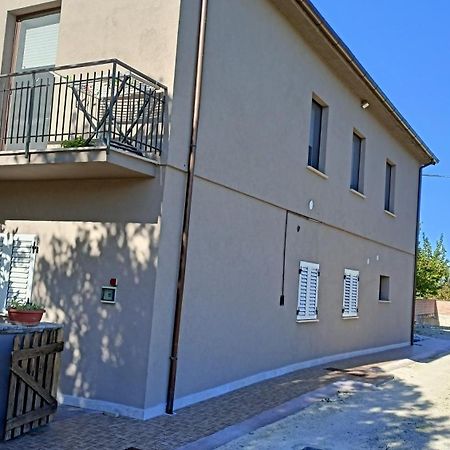 Marco - Camere Con Bagno Privato Vicino Al Centro Foligno Exterior photo