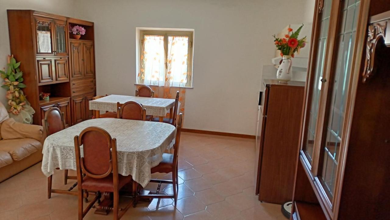 Marco - Camere Con Bagno Privato Vicino Al Centro Foligno Exterior photo